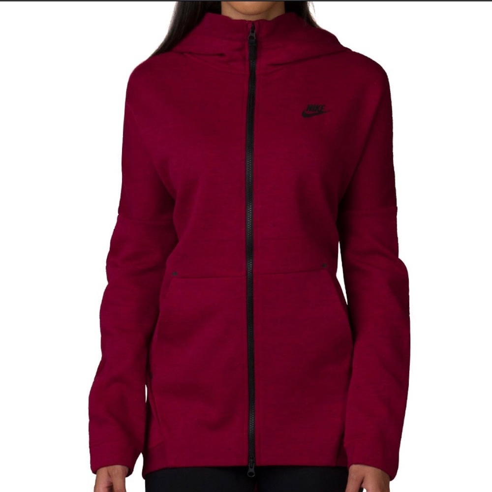 Nike Tech Fleece Hooded Cape